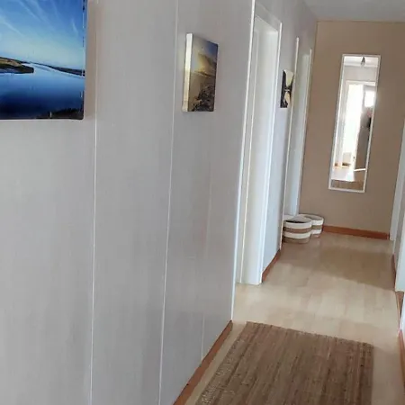 Апартаменты Landhaus-sutje-duenenglueck